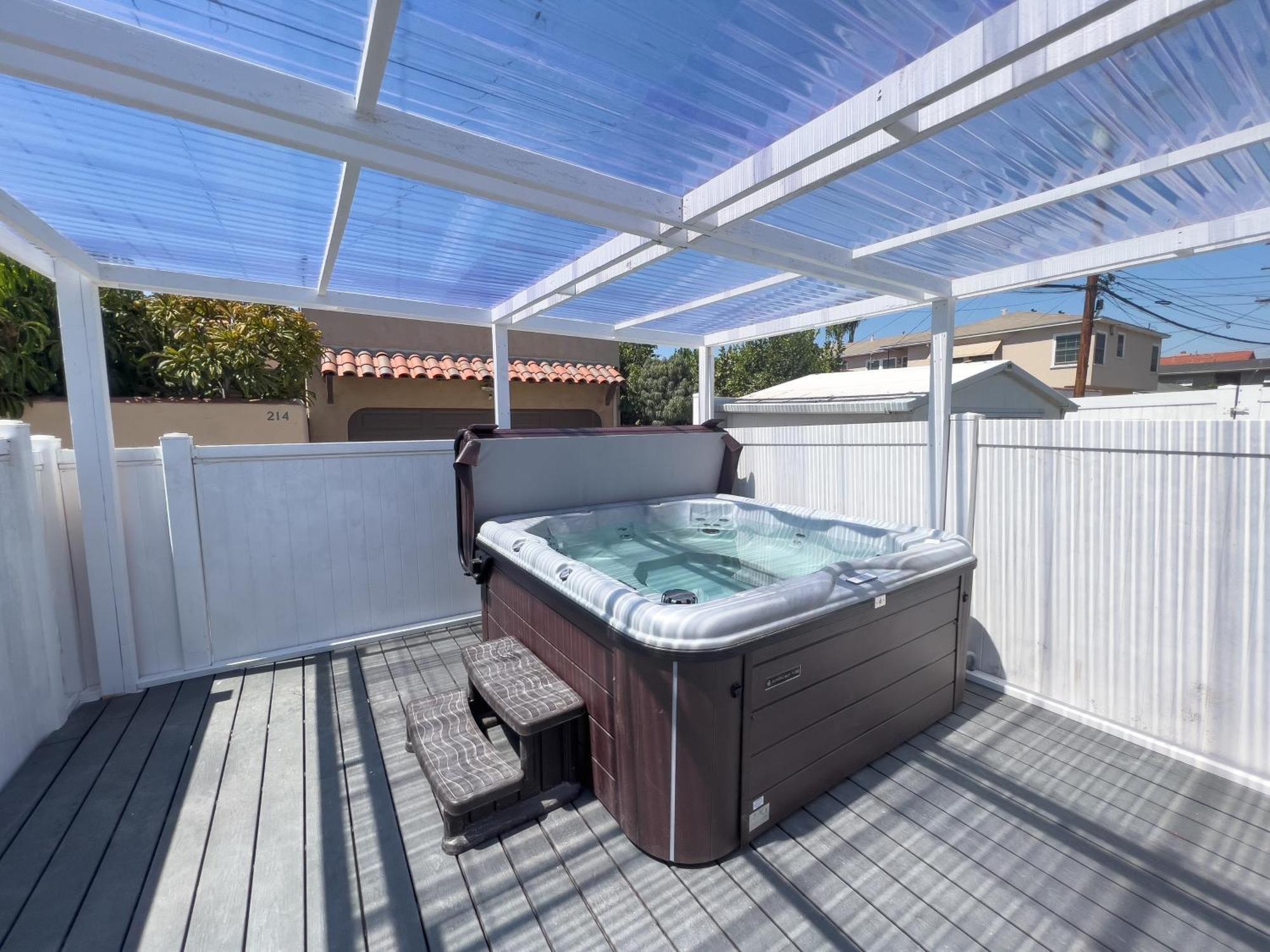 Luxury Villa With Hot Tub! Walk To Beach & Bars ロングビーチ エクステリア 写真